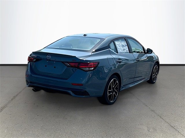 New 2025 Nissan Sentra SR w/ SR Premium Package image 4