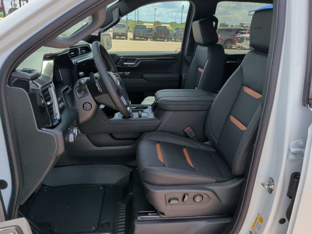 New 2026 GMC Sierra 1500 AT4 w/ AT4 Premium Package AWD/4WD image 13
