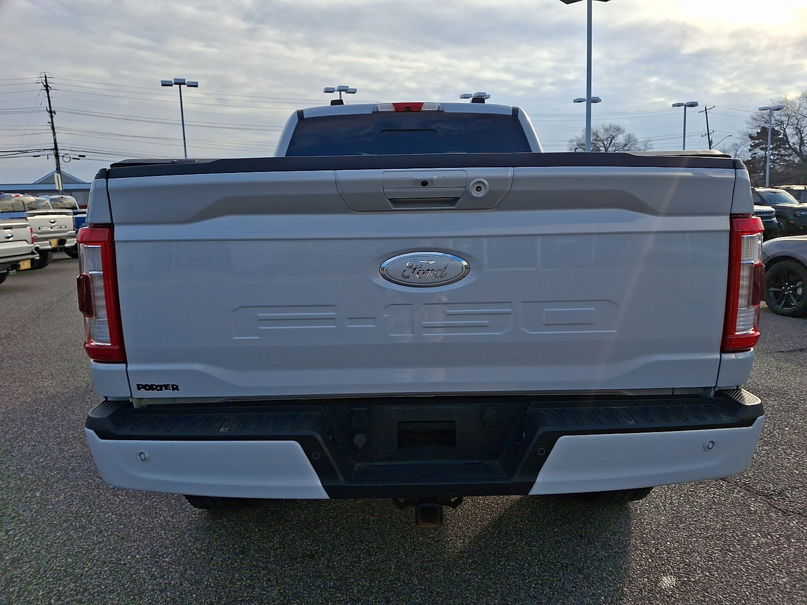 Used 2021 Ford F150 Lariat image 9