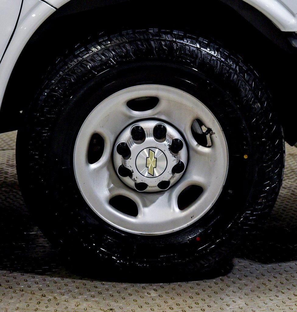 Used 2023 Chevrolet Express 3500 LS image 13