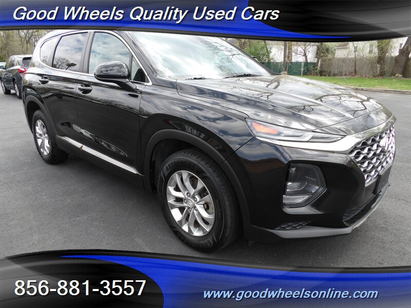 Used 2019 Hyundai Santa Fe SE image 3