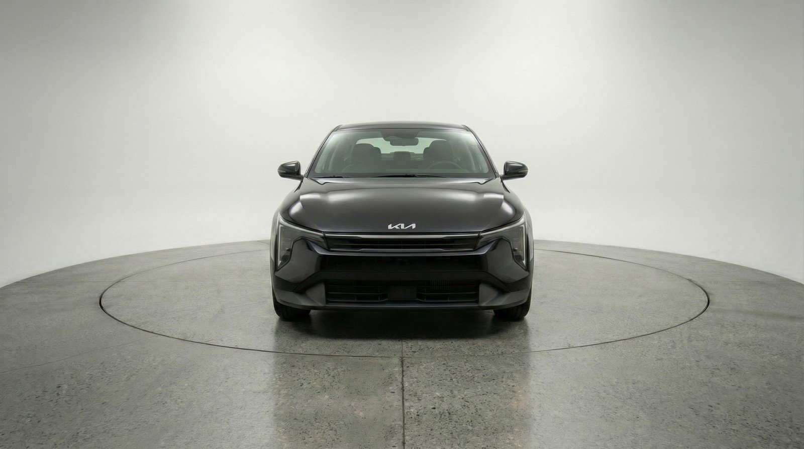 Used 2025 Kia K4 LXS image 2