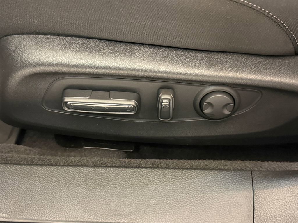 Used 2025 Honda Accord Sport image 21
