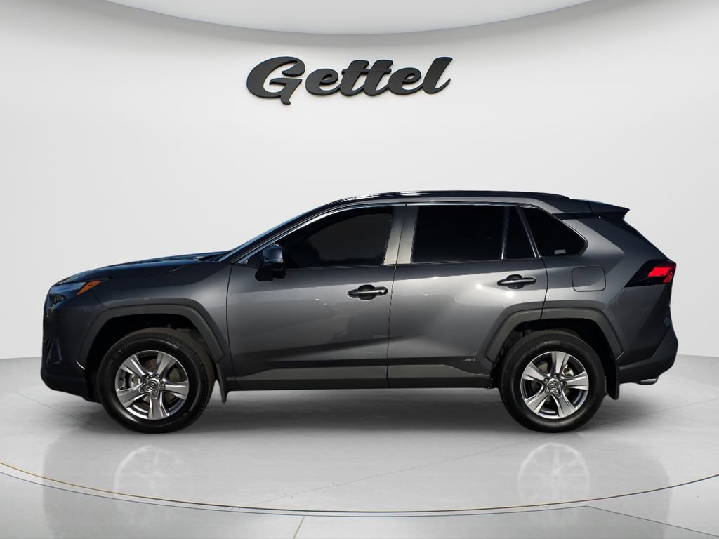 Used 2024 Toyota RAV4 XLE w/ Convenience Package AWD/4WD image 8