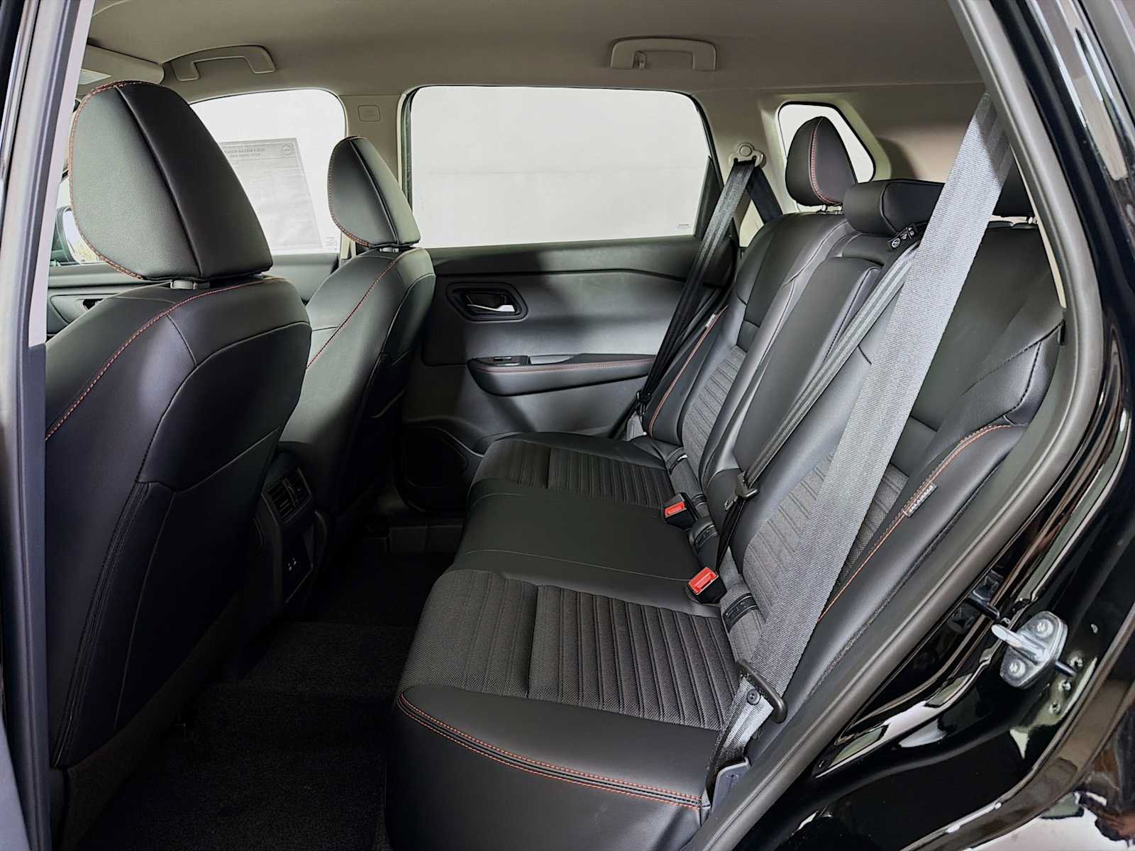 New 2026 Nissan Rogue SV AWD/4WD image 5