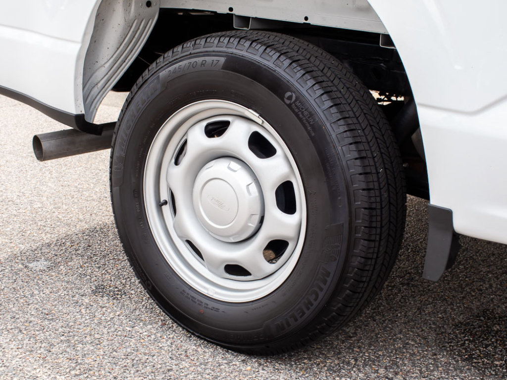 Used 2026 Ford F150 XL RWD image 7
