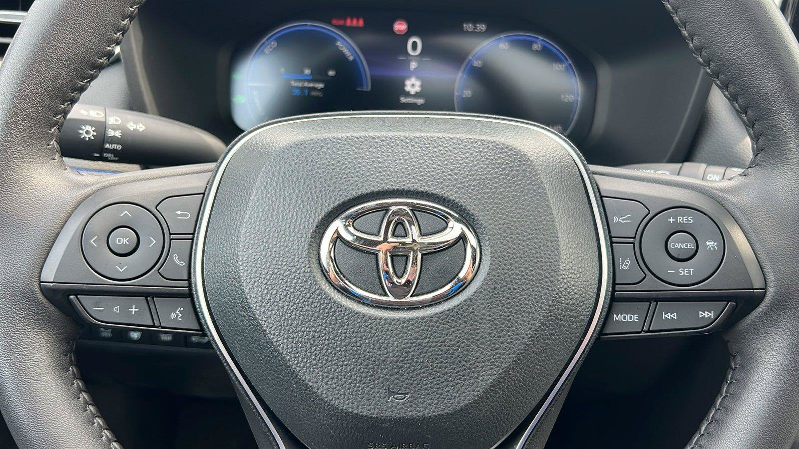 Used 2024 Toyota RAV4 XSE w/ Advanced Technology Package AWD/4WD image 30