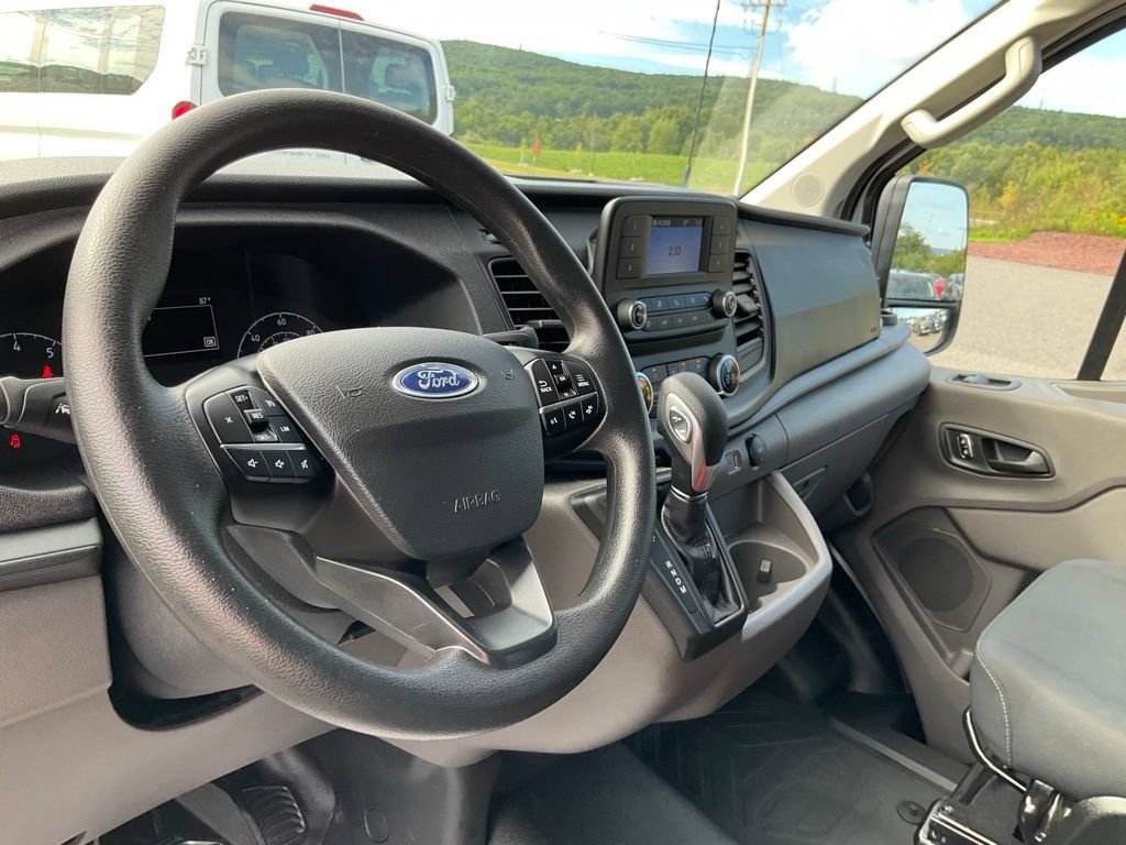 Certified 2025 Ford Transit 250 Low Roof w/ Exterior Upgrade Package RWD image 9