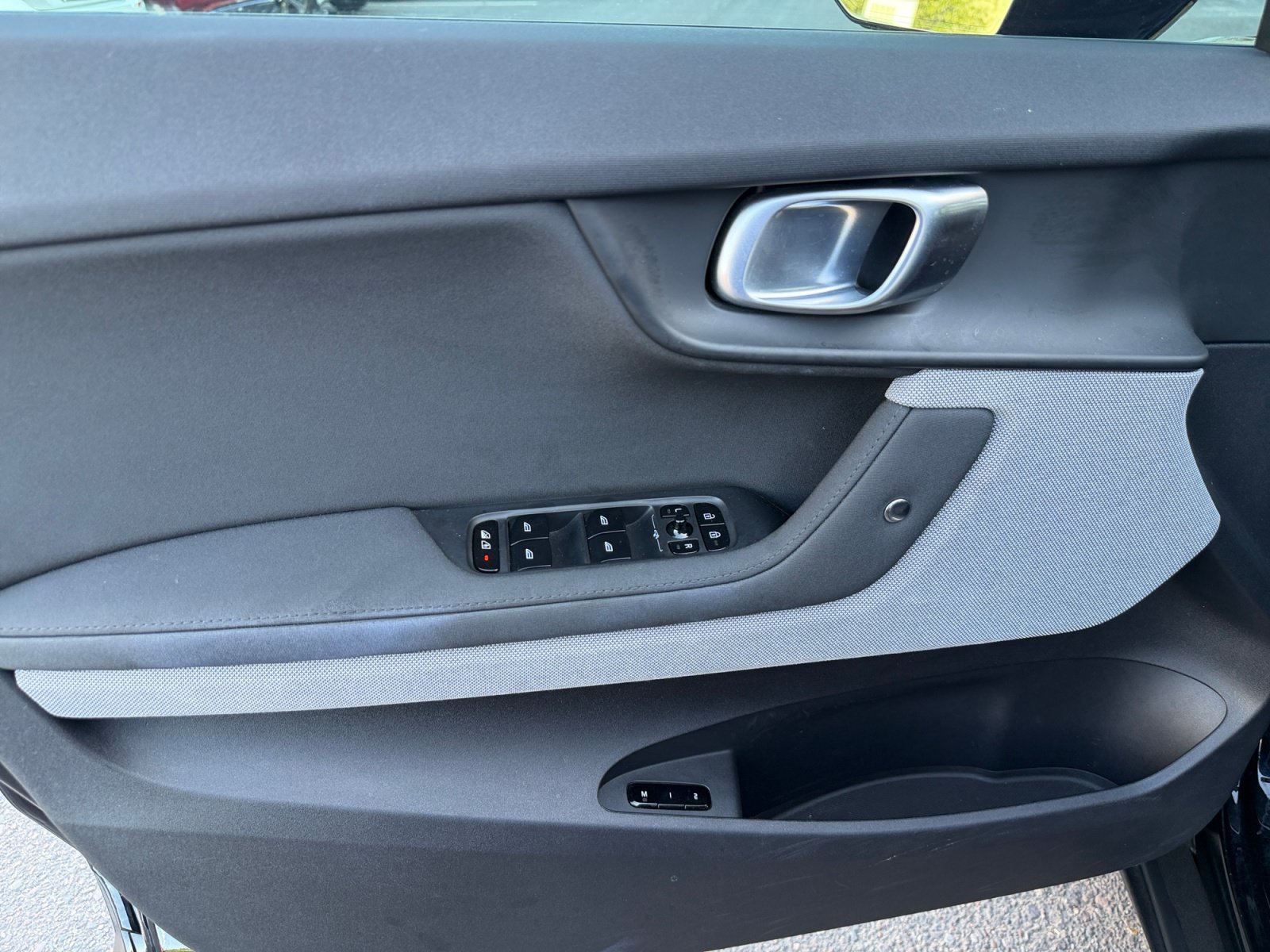 Used 2024 Polestar Polestar 2 AWD/4WD image 17