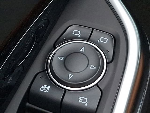 Used 2025 Cadillac XT4 Sport image 27