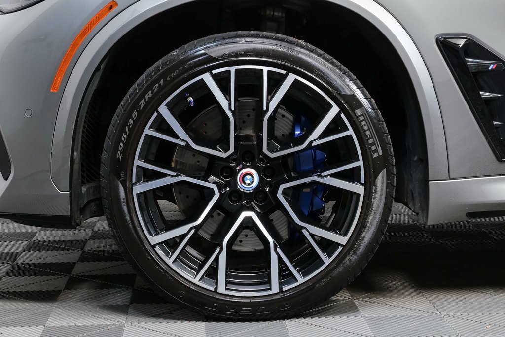 Used 2023 BMW X5 M w/ Competition Package image 38