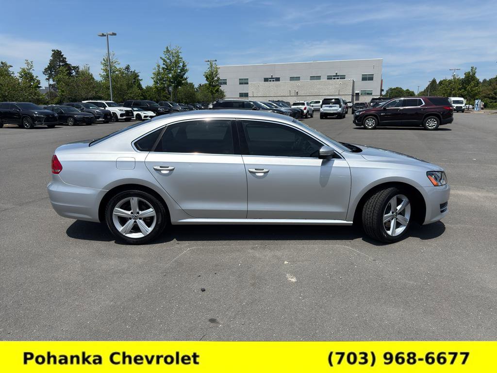 Used 2014 Volkswagen Passat 1.8T SE FWD image 8