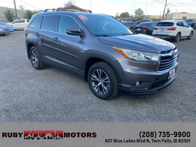 Used 2016 Toyota Highlander XLE w/ Protection Package #3