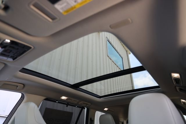 New 2026 Toyota Grand Highlander XLE image 27