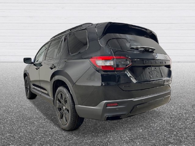 New 2026 Honda Pilot Black Edition image 3