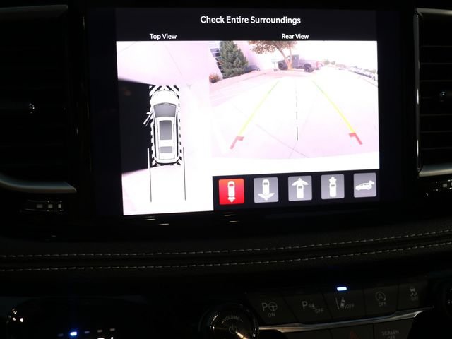 Used 2024 Chrysler Pacifica Touring-L w/ S Appearance Package FWD image 26