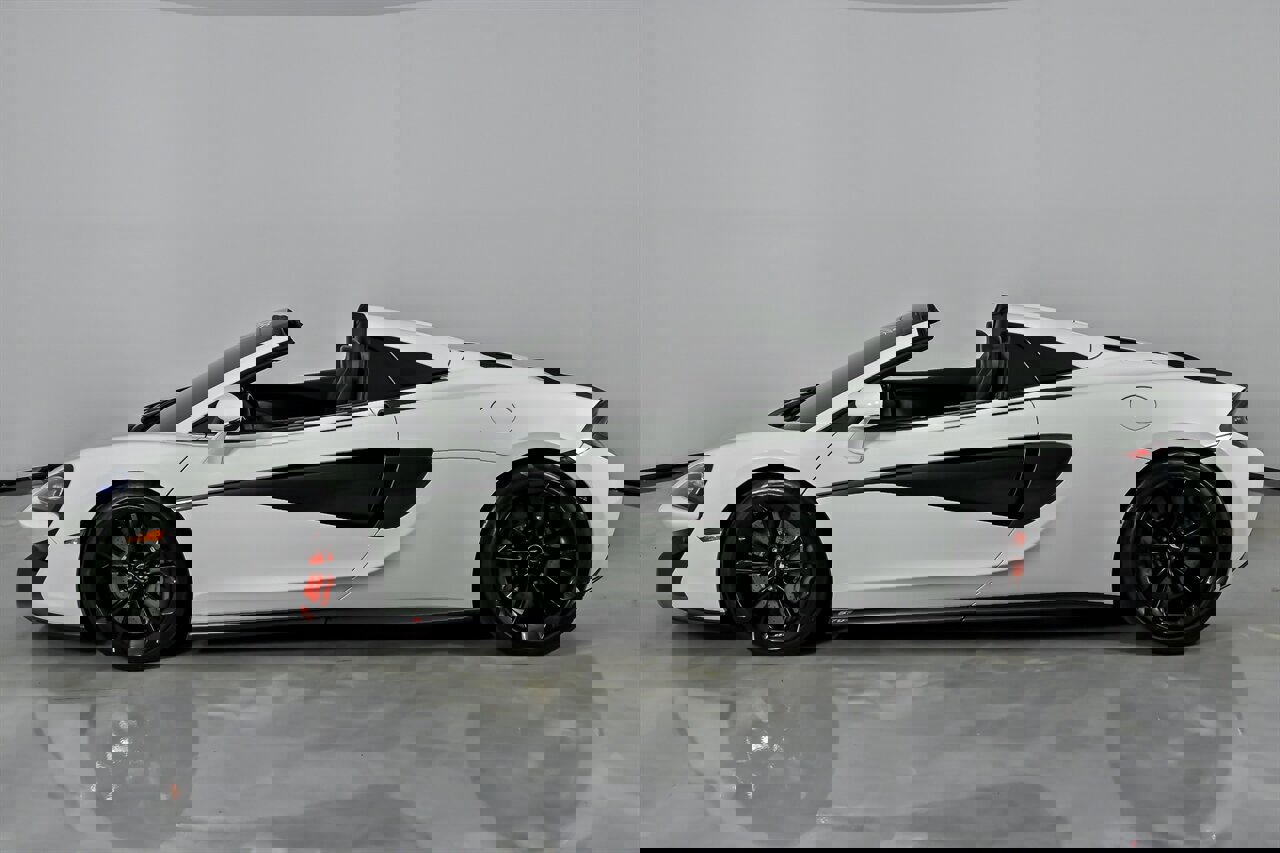 Used 2020 McLaren 570S Spider image 8