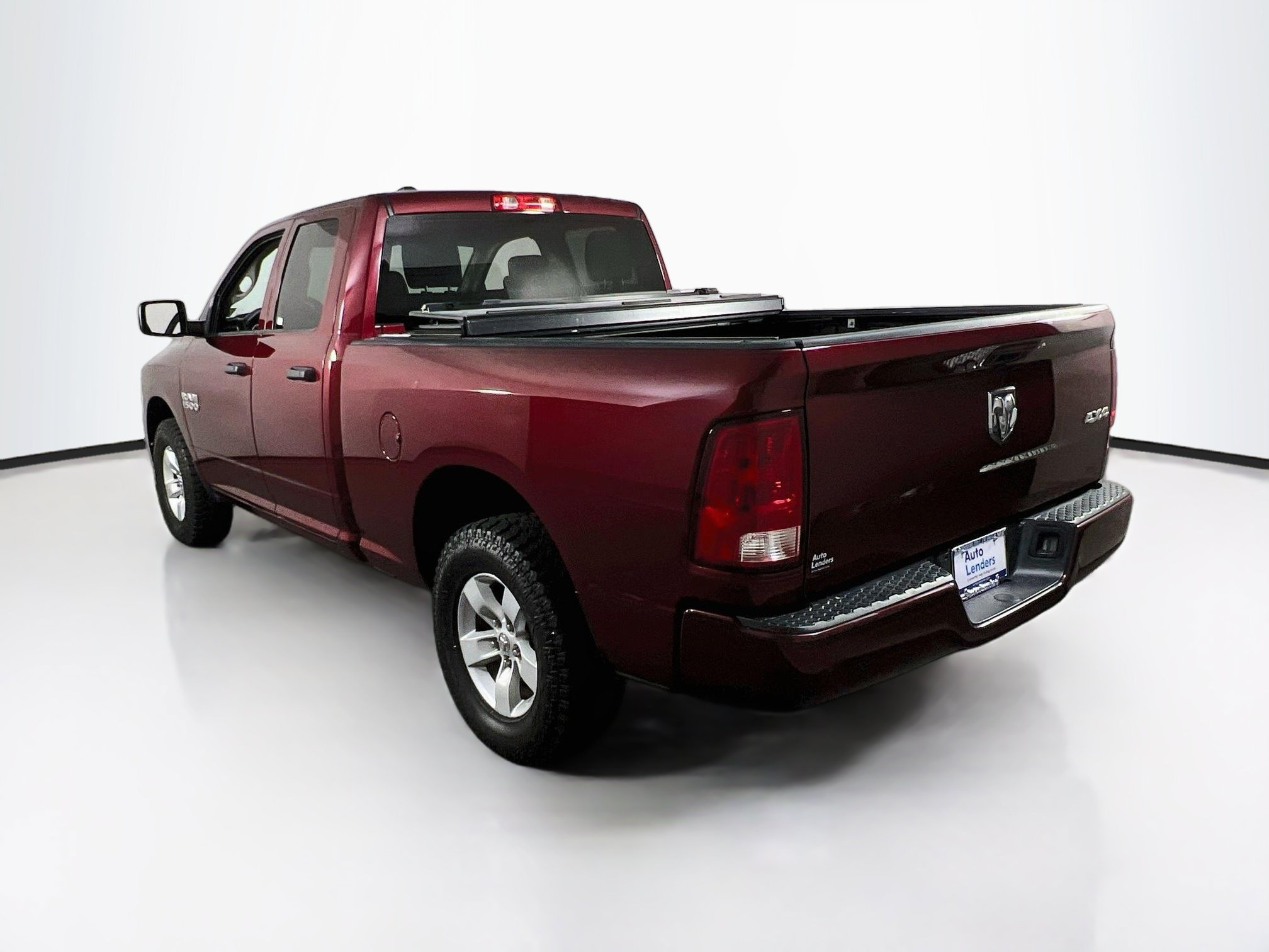 Used 2018 RAM 1500 Express AWD/4WD image 7