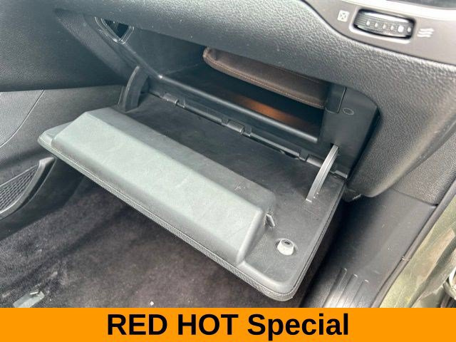 Used 2019 Jeep Cherokee Latitude Plus AWD/4WD image 47