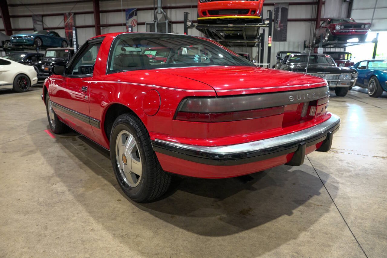 Used 1988 Buick Reatta Coupe FWD image 6