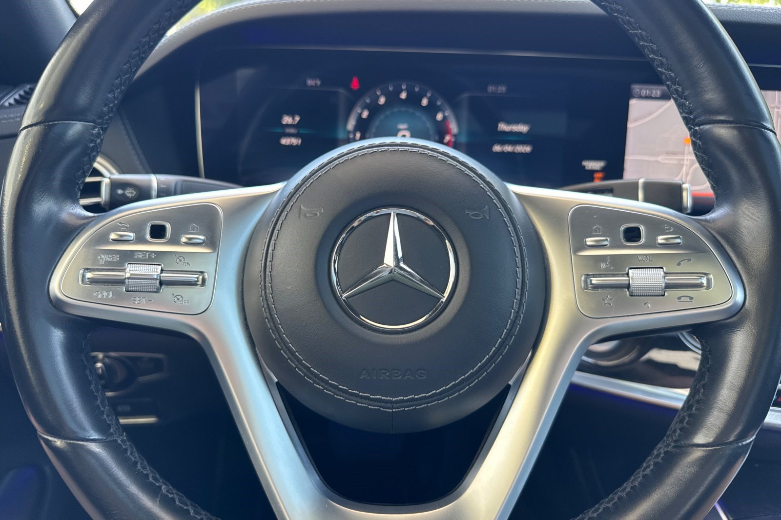 Used 2019 Mercedes-Benz S 560 Sedan image 30