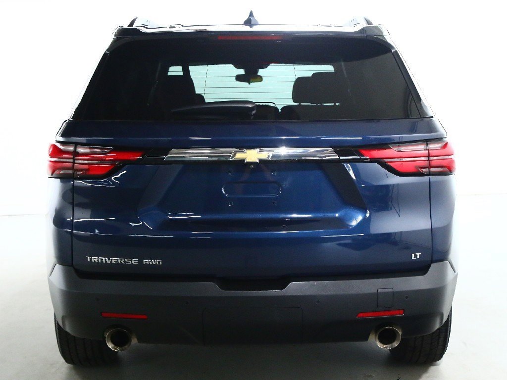 Used 2023 Chevrolet Traverse LT image 41