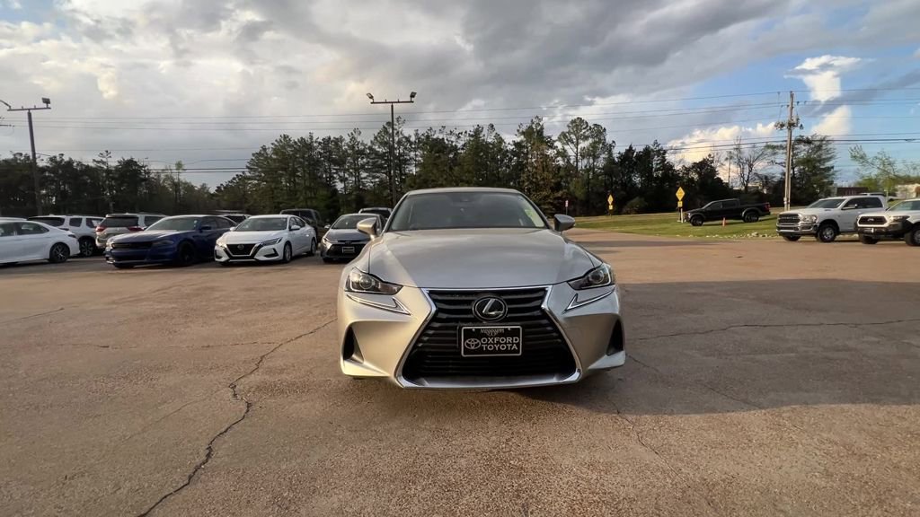 Used 2019 Lexus IS 300 image 9