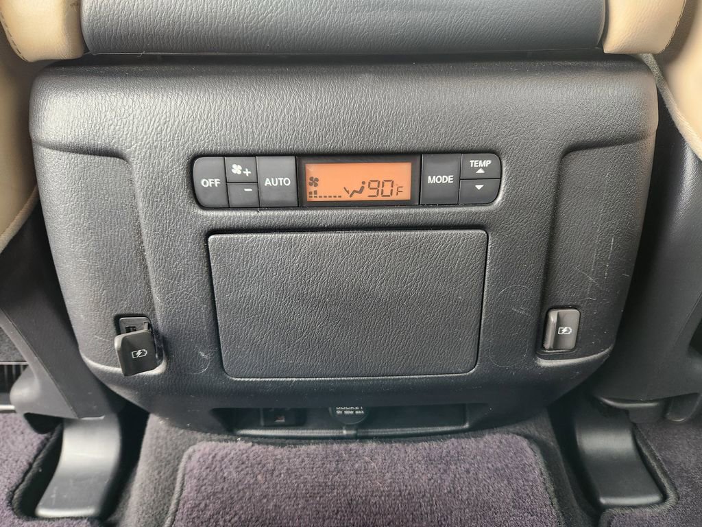 Used 2018 Nissan Armada SL w/ Premium Package image 13