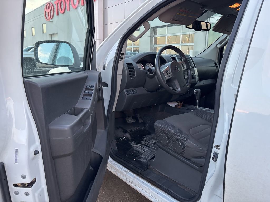 Used 2015 Nissan Xterra PRO-4X image 11