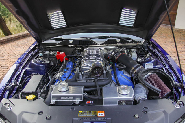 Used 2012 Ford Mustang Shelby GT500 image 23