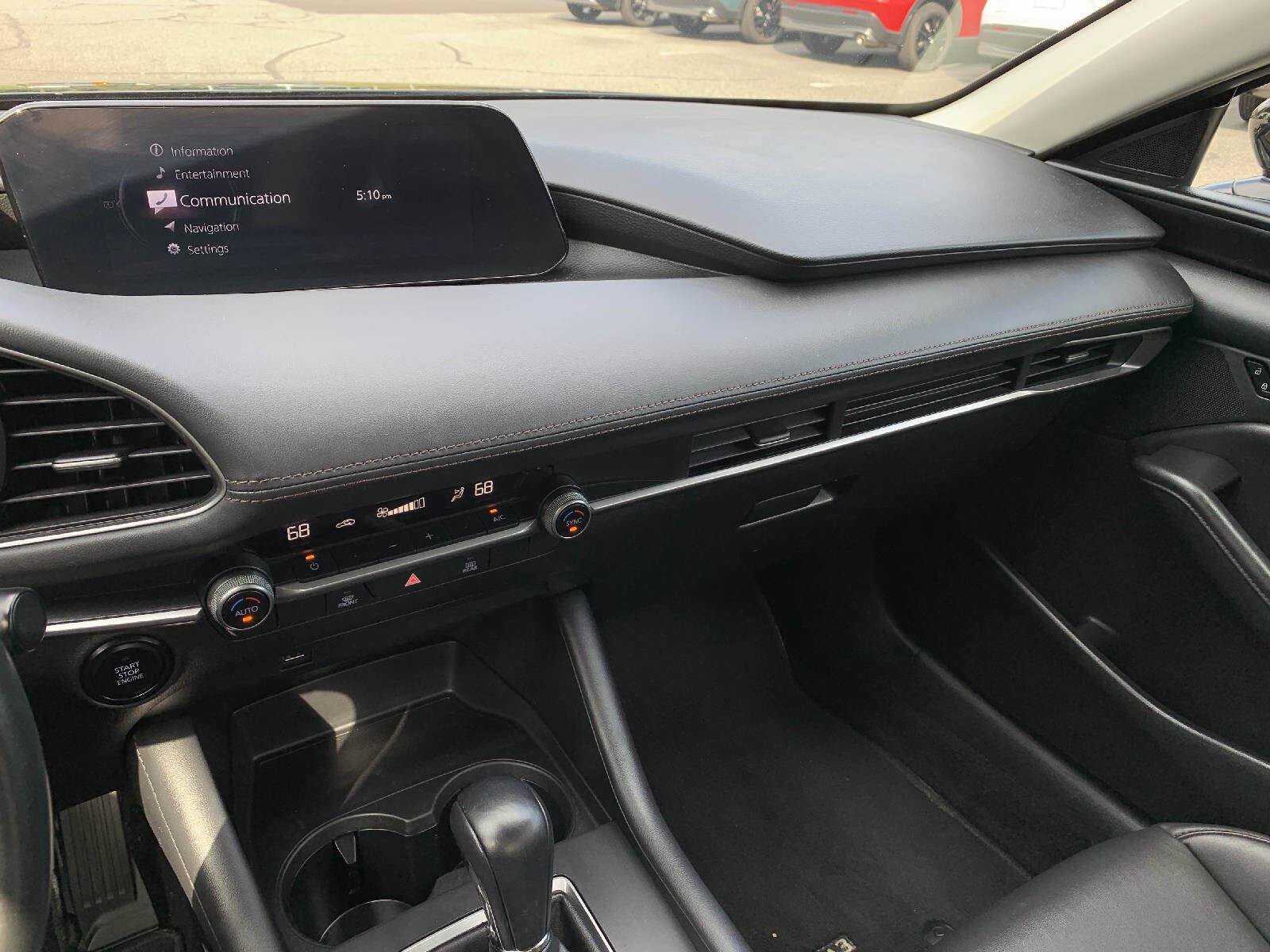 Used 2021 MAZDA MAZDA3 s AWD/4WD image 17