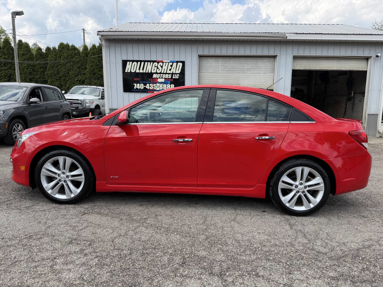 Used 2016 Chevrolet Cruze LTZ w/ Sun, Sound and Sport Package FWD image 8