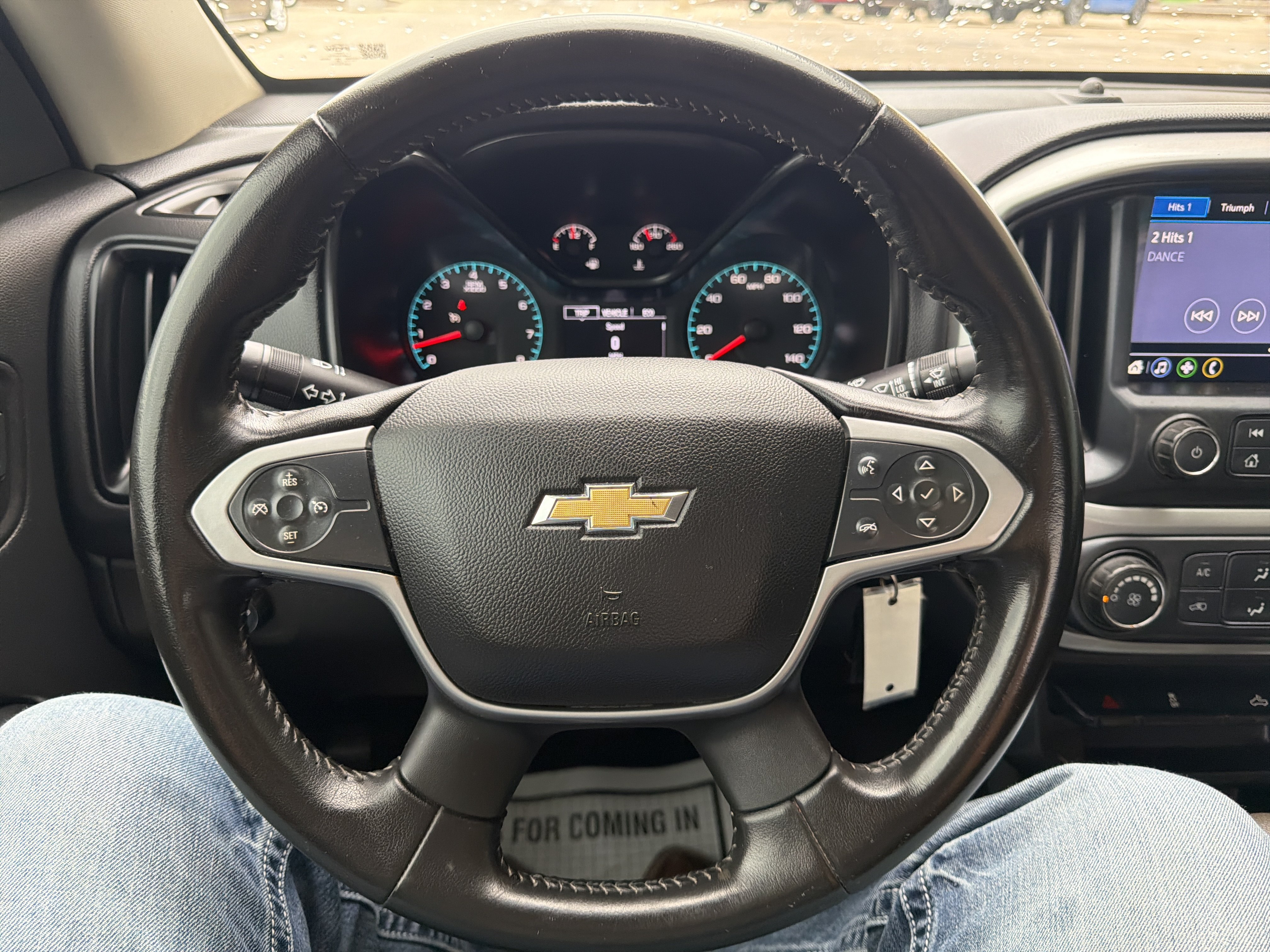Used 2022 Chevrolet Colorado LT RWD image 14