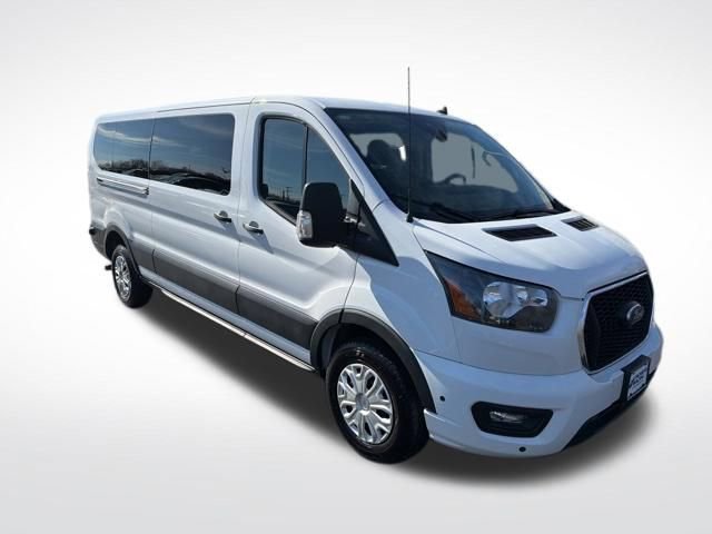 Used 2024 Ford Transit 350 XLT image 8