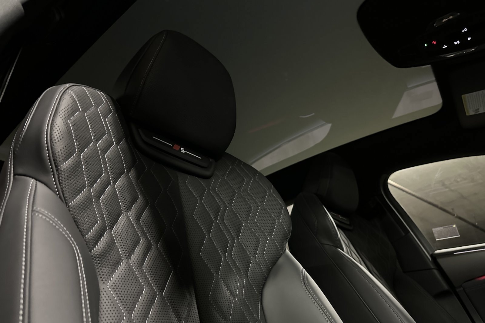 New 2027 Audi S6 e-tron Prestige AWD/4WD image 15