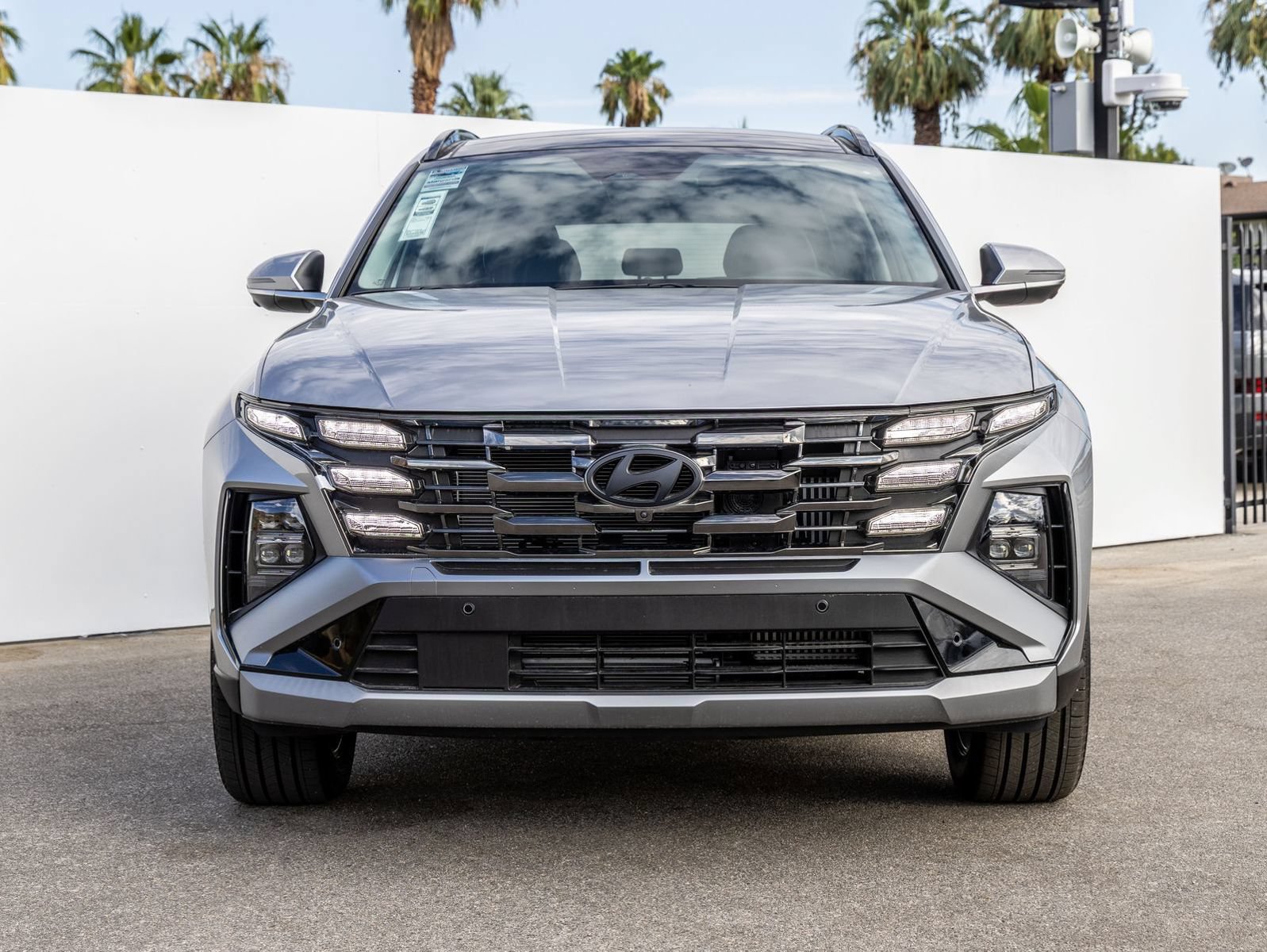 New 2025 Hyundai Tucson Limited AWD/4WD image 4