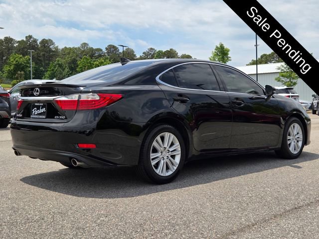 Used 2015 Lexus ES 350 w/ Premium Package FWD image 5