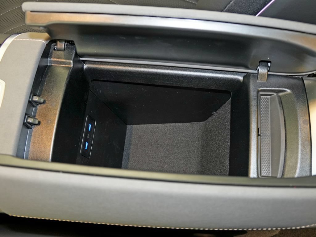 Used 2025 Mercedes-Benz EQS 580 4MATIC Sedan image 28