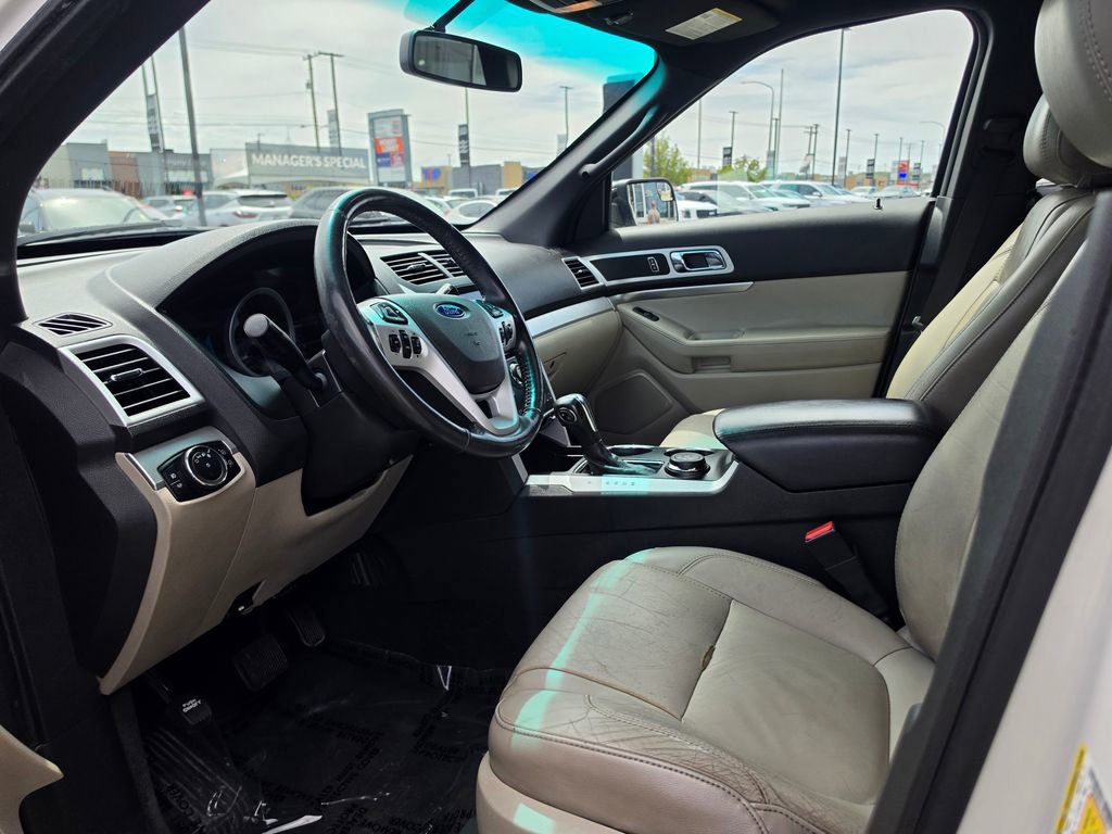 Used 2012 Ford Explorer XLT AWD/4WD image 9