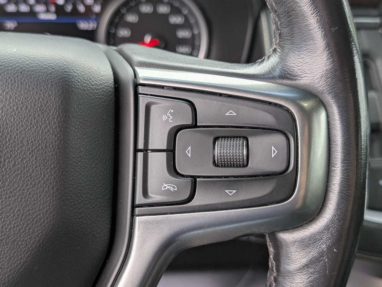 Used 2021 Chevrolet Tahoe Premier AWD/4WD image 37