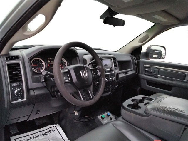 Used 2017 RAM 5500 Tradesman w/ Power & Remote Entry Group image 21