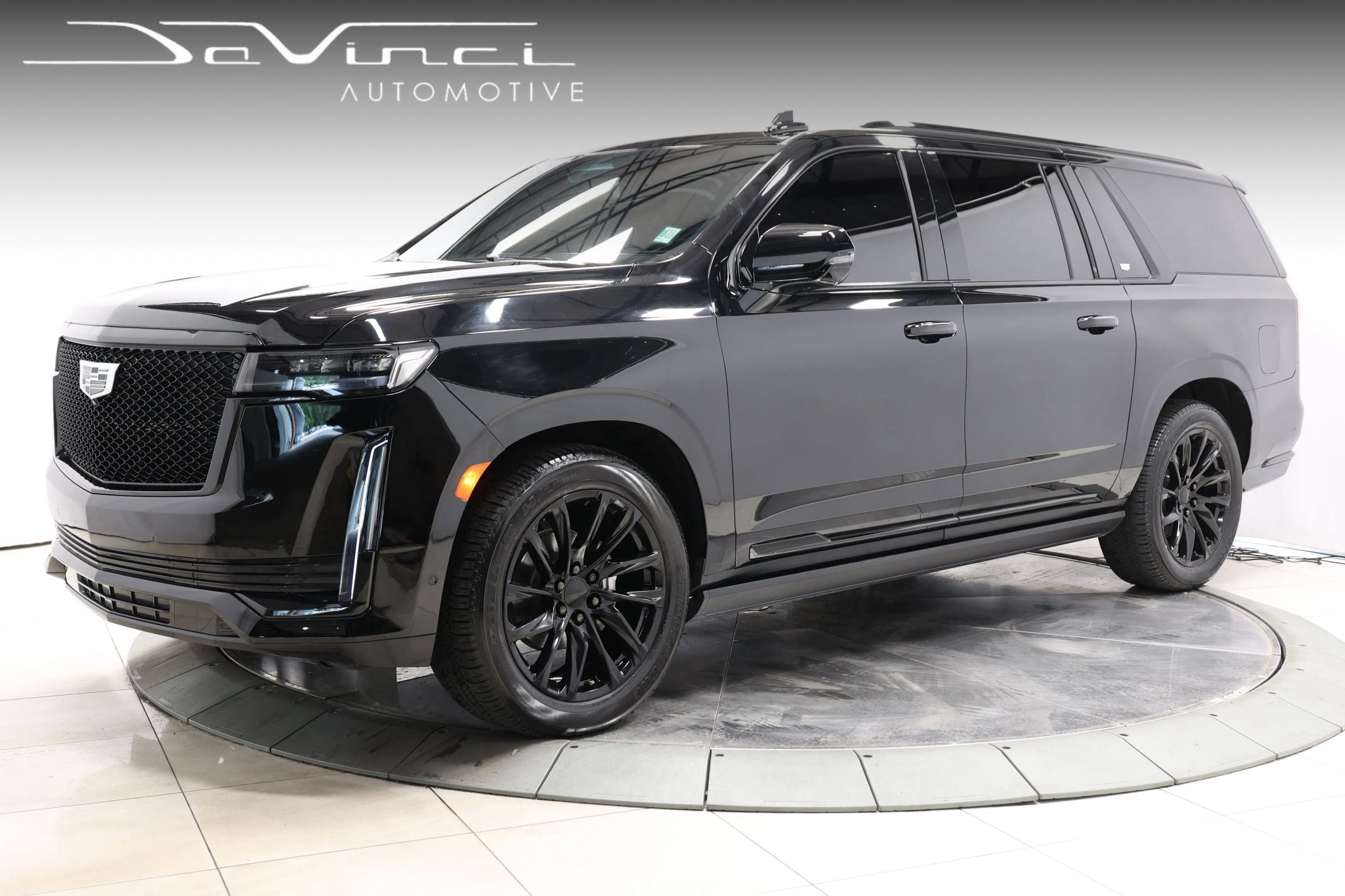 Used 2023 Cadillac Escalade ESV Sport w/ LPO, ONYX Package AWD/4WD image 1