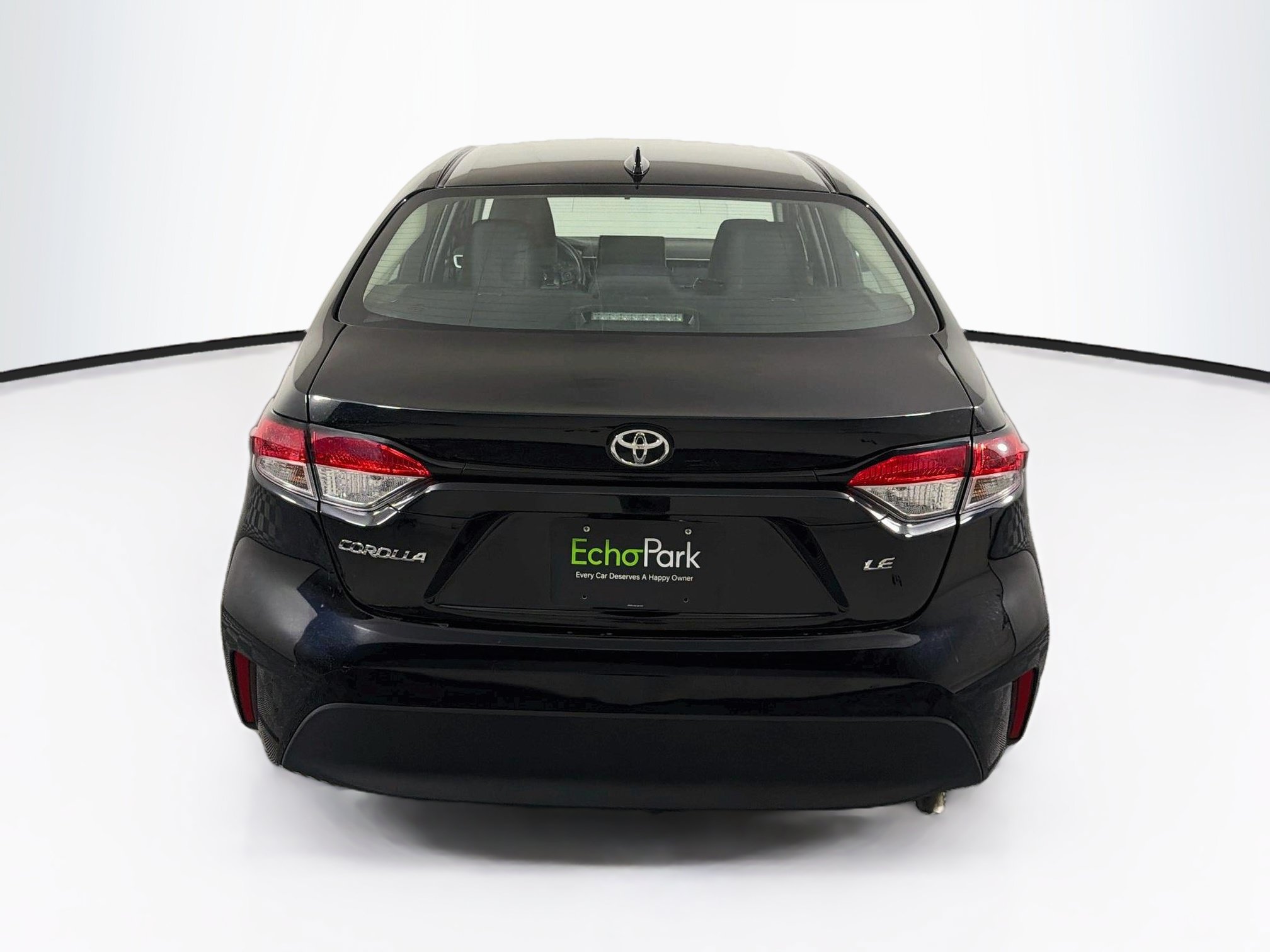 Used 2025 Toyota Corolla LE FWD image 7