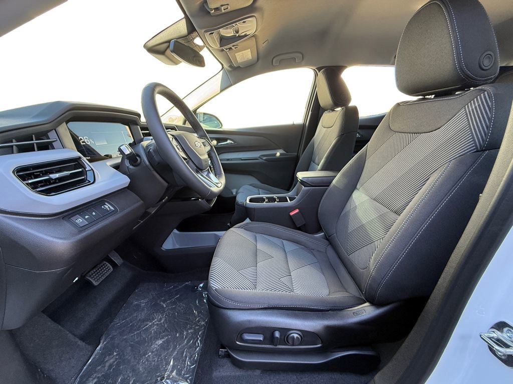 New 2027 Chevrolet Bolt LT image 9