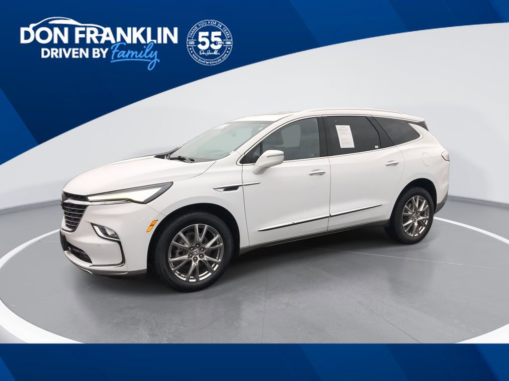 Used 2023 Buick Enclave Essence w/ Experience Buick Package image 1