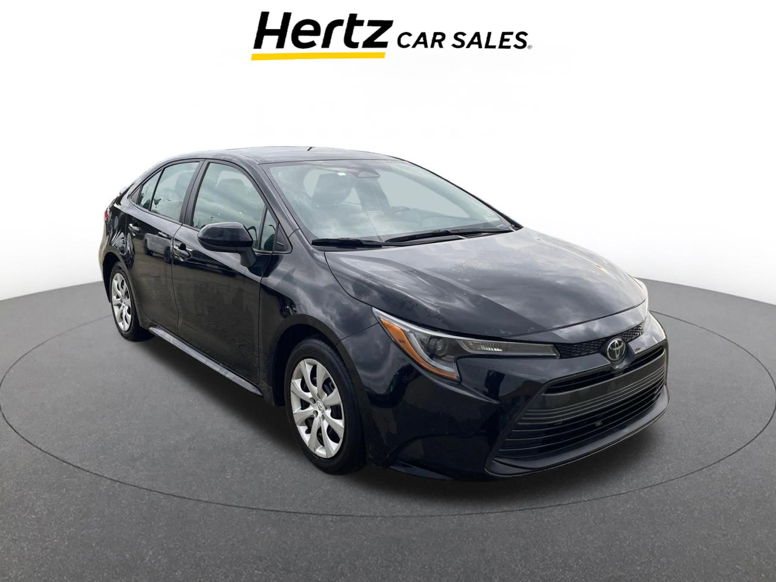Used 2024 Toyota Corolla LE image 1