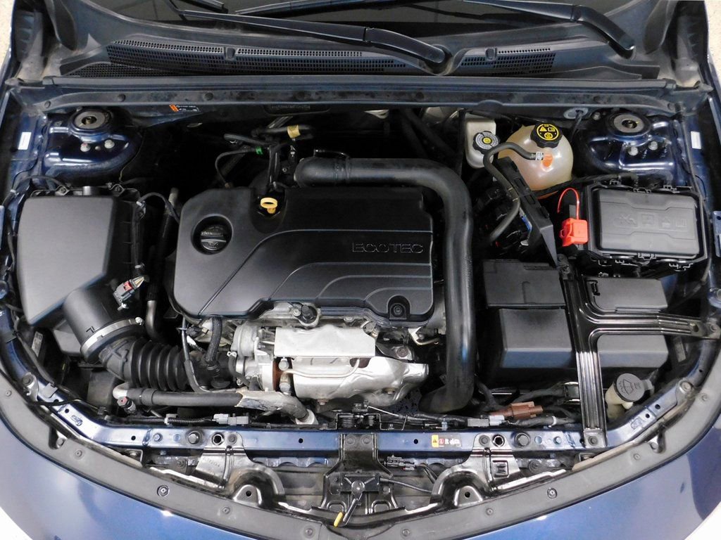 Used 2019 Chevrolet Malibu LT image 13