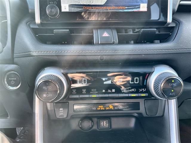 Used 2023 Toyota RAV4 AWD Hybrid image 27