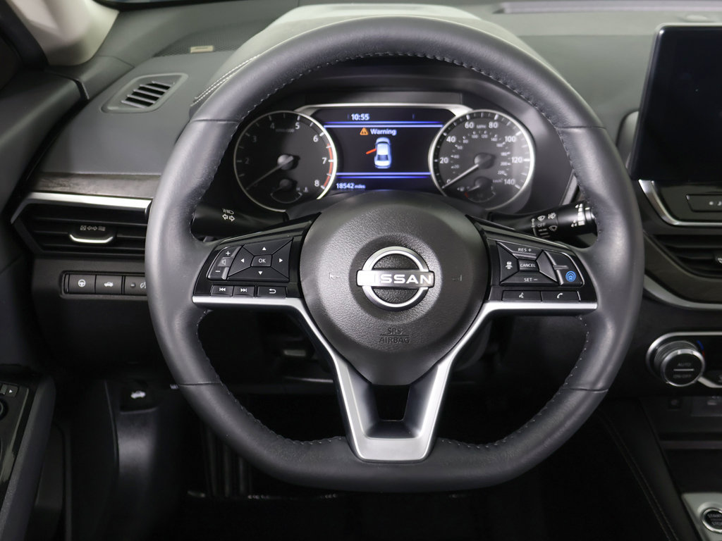 Used 2023 Nissan Altima 2.5 SL FWD image 43
