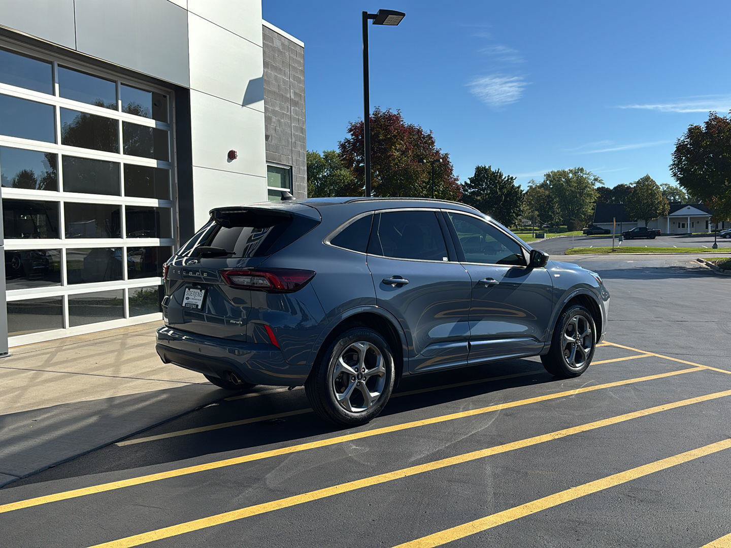 Certified 2024 Ford Escape ST-Line w/ Tech Pack #1 AWD/4WD image 6